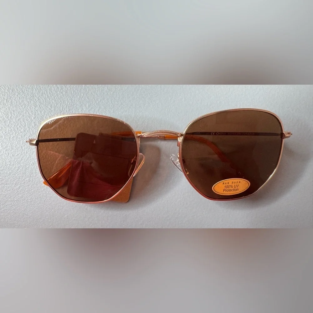 Rae Dunn Orange Brown and gold ton metal frame Sunglasses